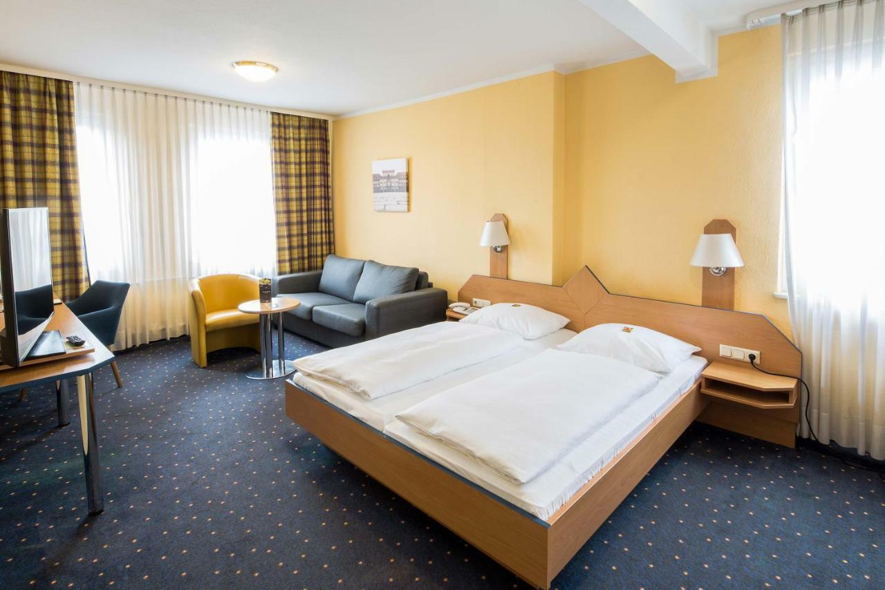 מאנהיים Central Hotel מראה חיצוני תמונה