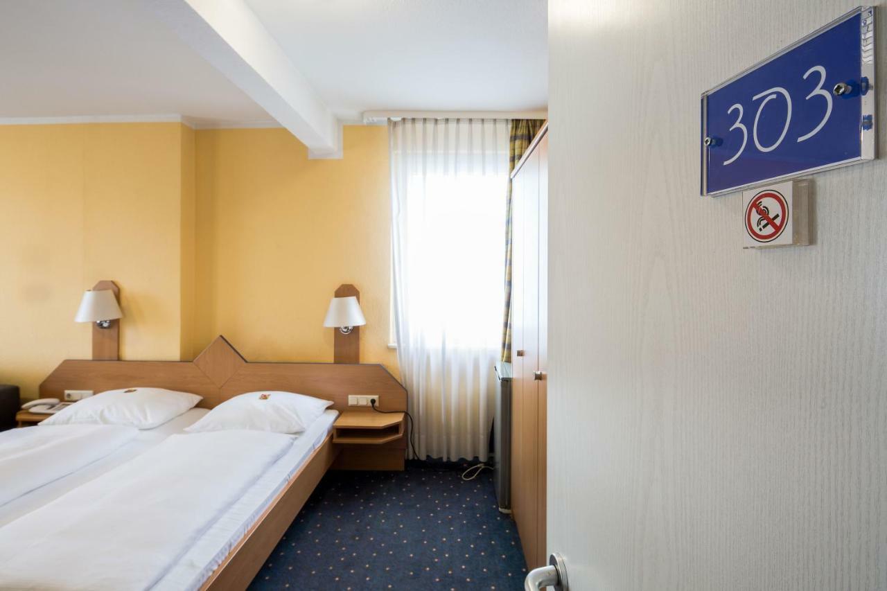 מאנהיים Central Hotel מראה חיצוני תמונה